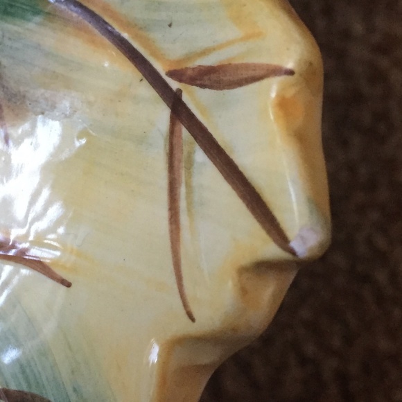 Collectible WCL Hand Painted Ceramic Leaf … - Picture 7 of 7